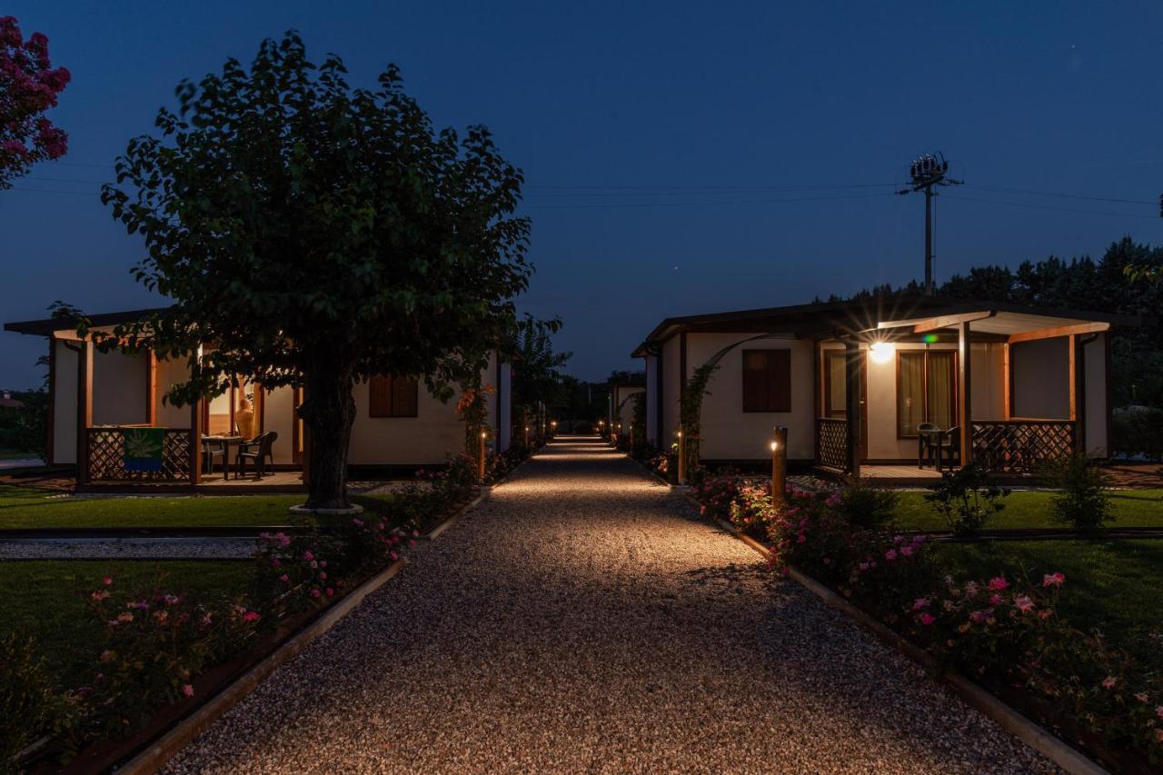 Agriturismo E Agricamping Le Nosare Valeggio sul Mincio Exteriér fotografie