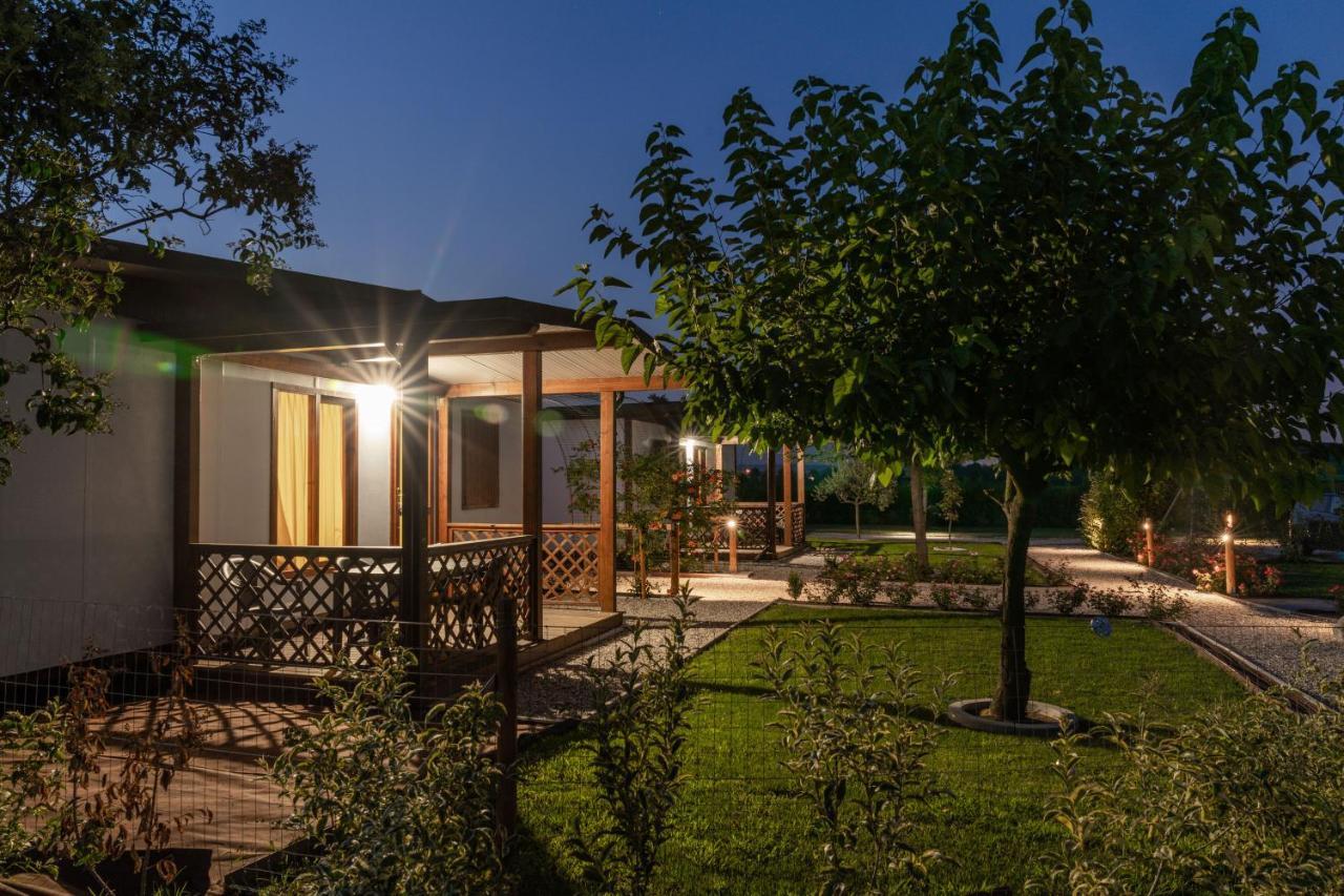 Agriturismo E Agricamping Le Nosare Valeggio sul Mincio Exteriér fotografie